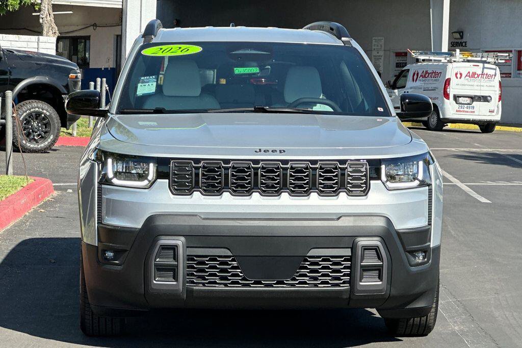 New 2026 Jeep Cherokee Laredo AWD/4WD image 9