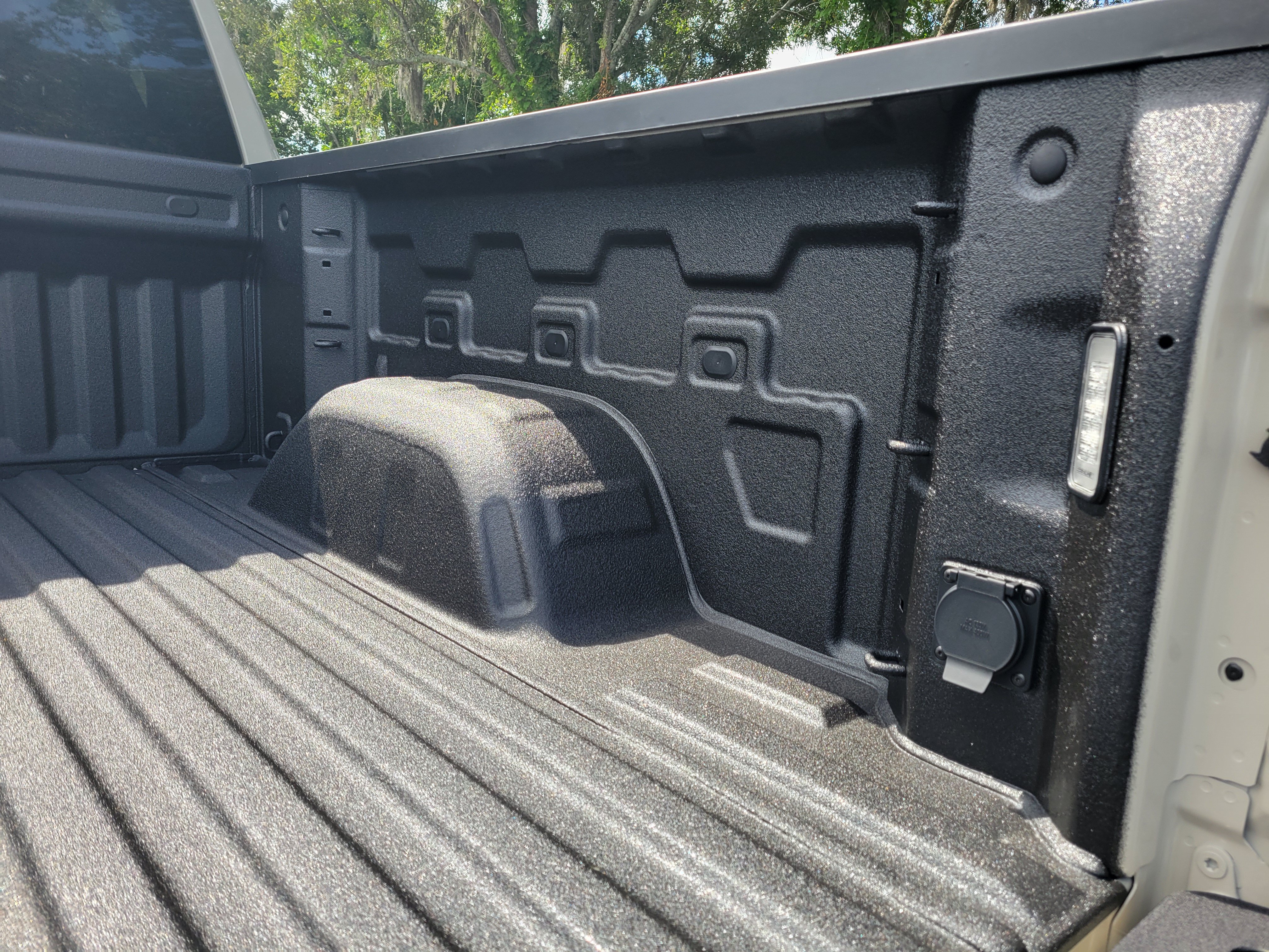New 2026 Chevrolet Silverado 1500 Custom AWD/4WD image 8