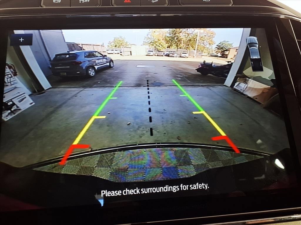 Used 2022 Ford F250 Lariat w/ Lariat Ultimate Package image 14