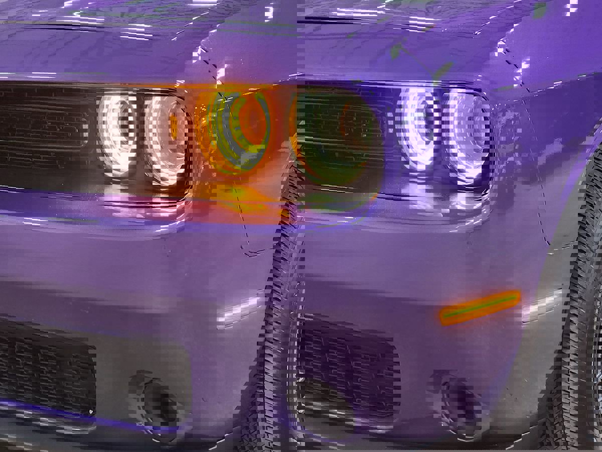 Used 2019 Dodge Challenger SXT image 14