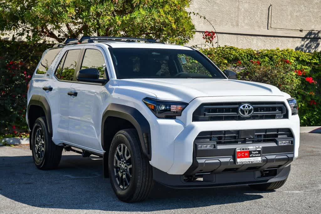 New 2025 Toyota 4Runner SR5 AWD/4WD image 3