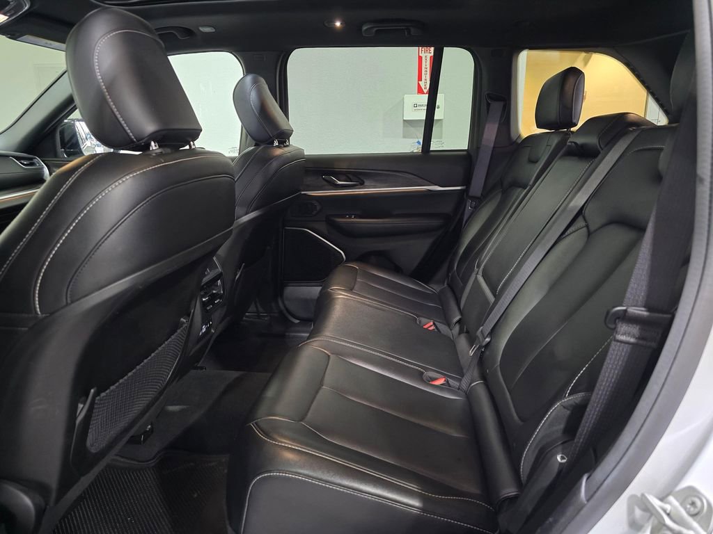 Used 2024 Jeep Grand Cherokee Limited 4xe AWD/4WD image 26