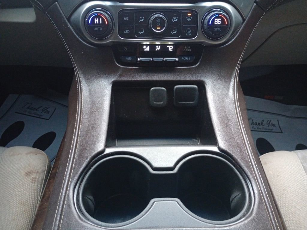 Used 2015 Chevrolet Suburban LS image 18