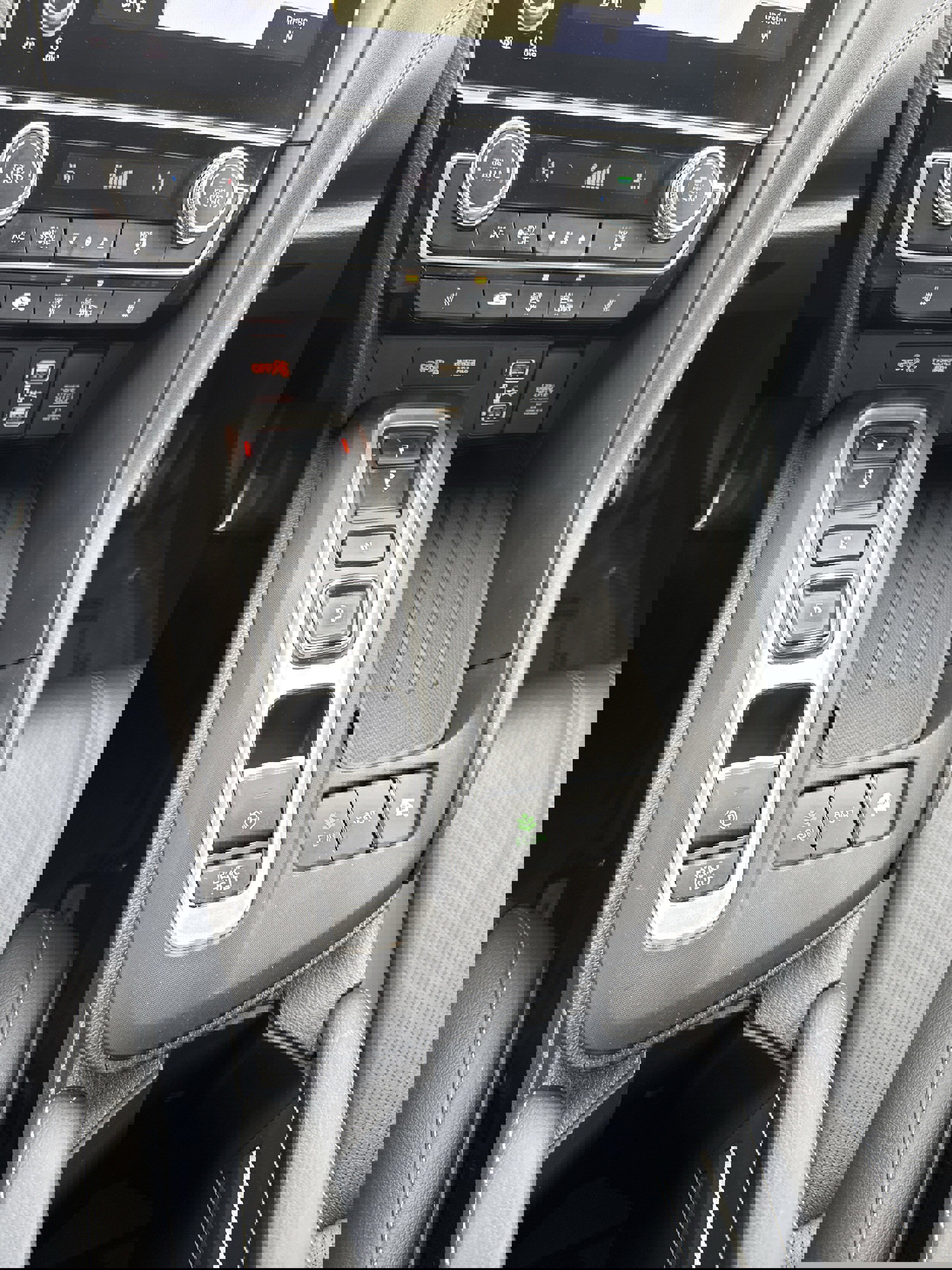 Used 2022 Honda Insight Touring image 21