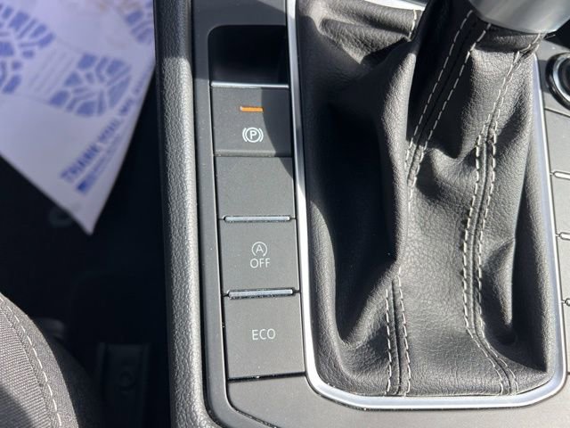 Used 2025 Volkswagen Jetta Sport image 22