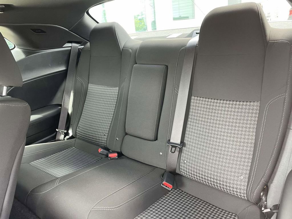 Used 2023 Dodge Challenger SXT w/ Blacktop Package image 15