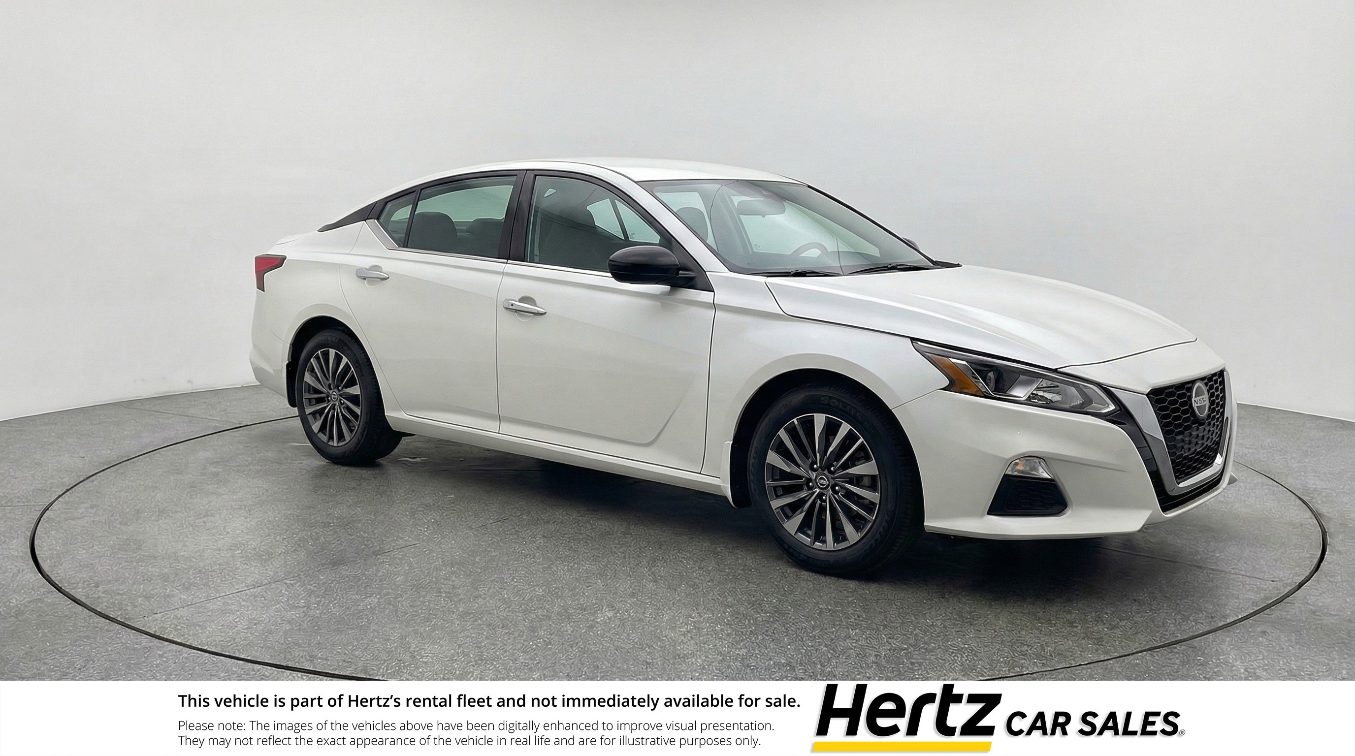 Used 2025 Nissan Altima 2.5 SV video 1