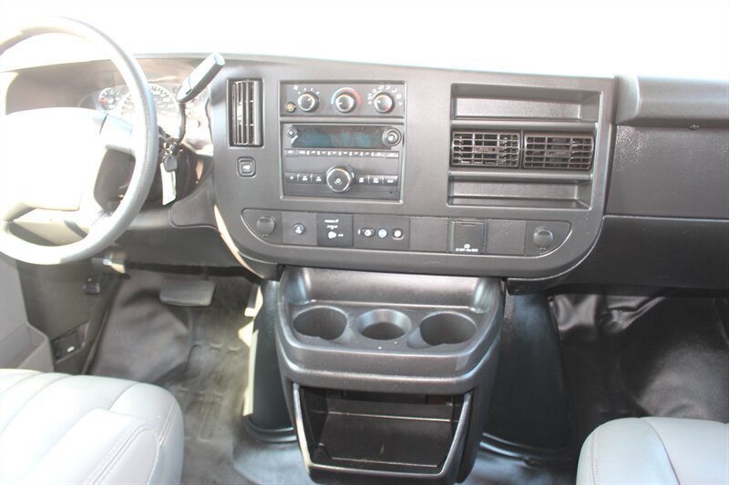 Used 2019 Chevrolet Express 2500 LS w/ Driver Convenience Package RWD image 22