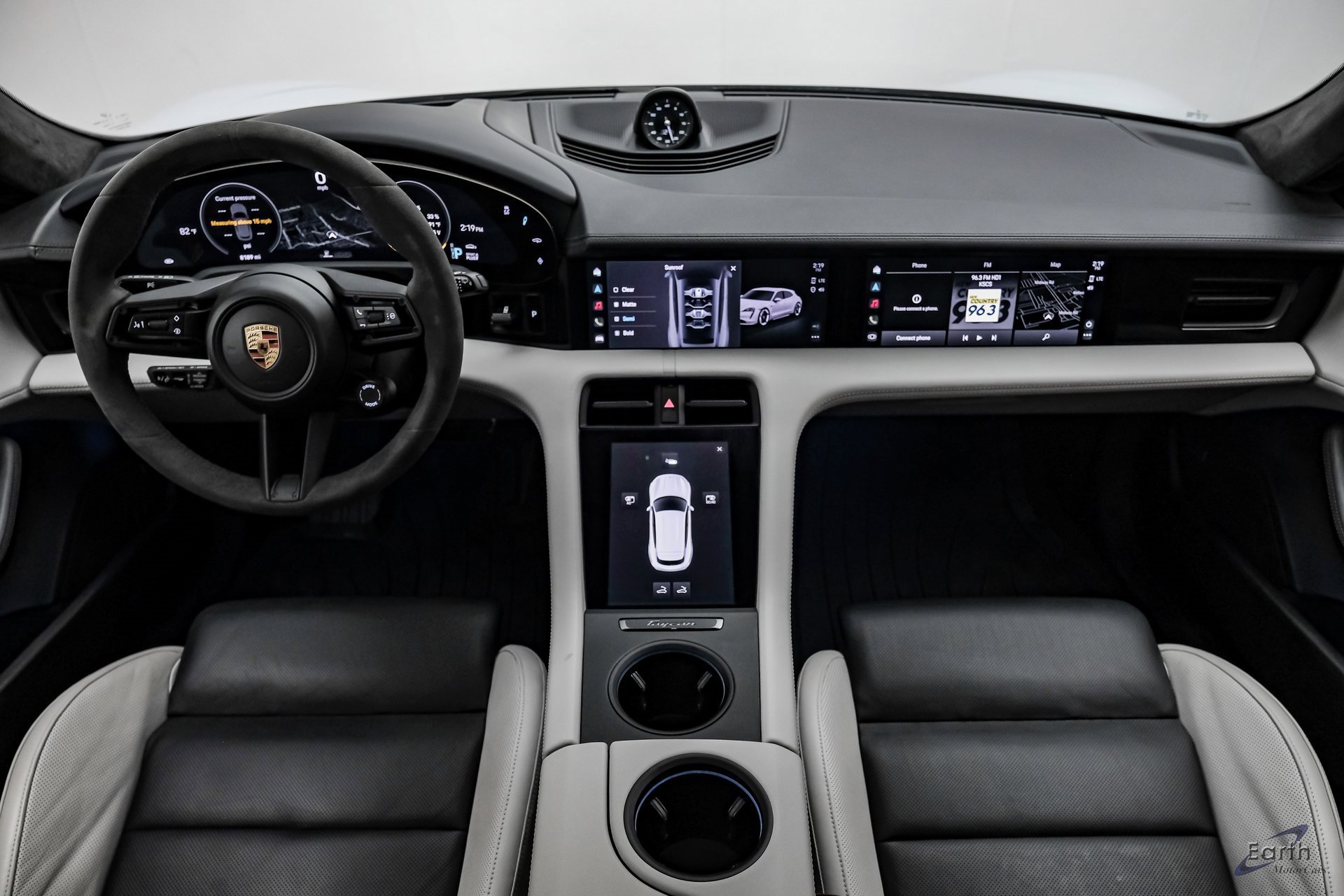 Used 2023 Porsche Taycan GTS w/ Premium Package image 30