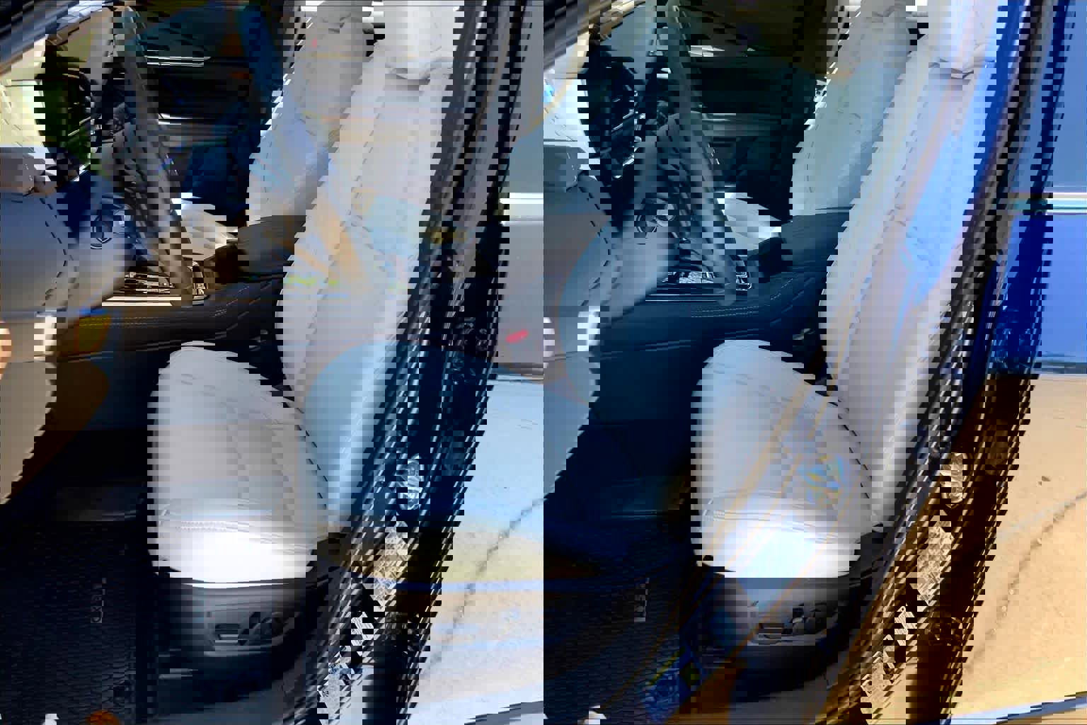 Certified 2025 MAZDA CX-30 AWD 2.5 S w/ Premium Package image 8