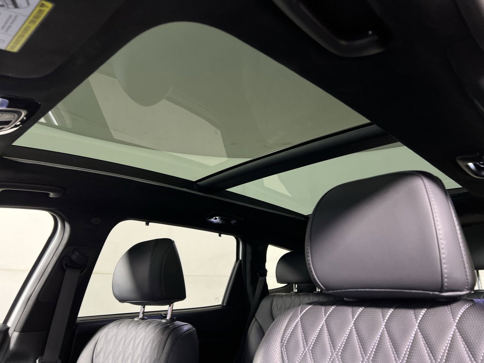 Used 2021 Hyundai Santa Fe Calligraphy image 24