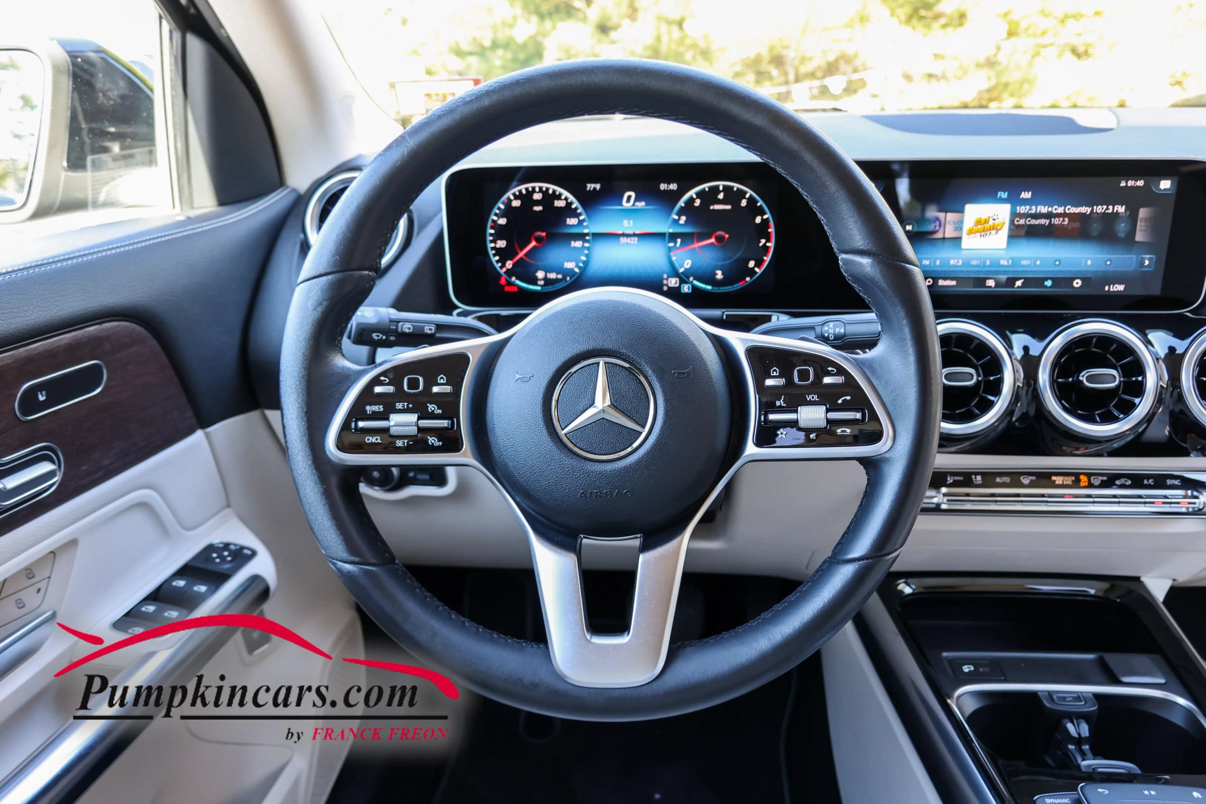 Used 2021 Mercedes-Benz GLA 250 4MATIC w/ Premium Package image 33