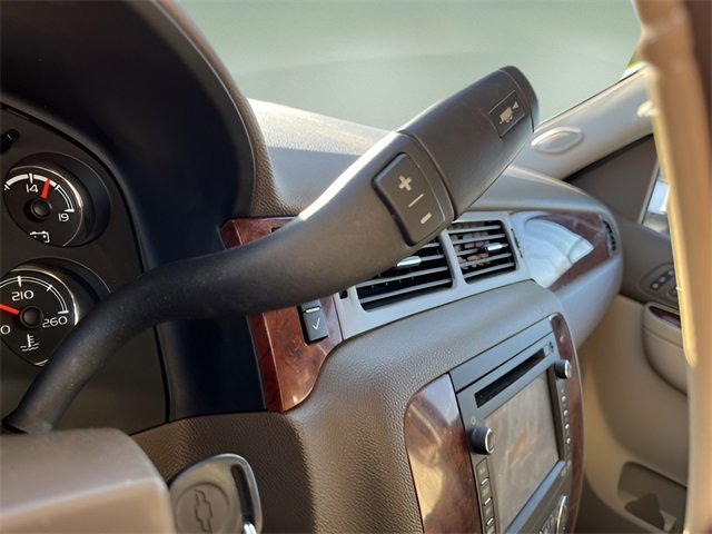 Used 2014 Chevrolet Silverado 2500 LTZ w/ LTZ Plus Package image 17