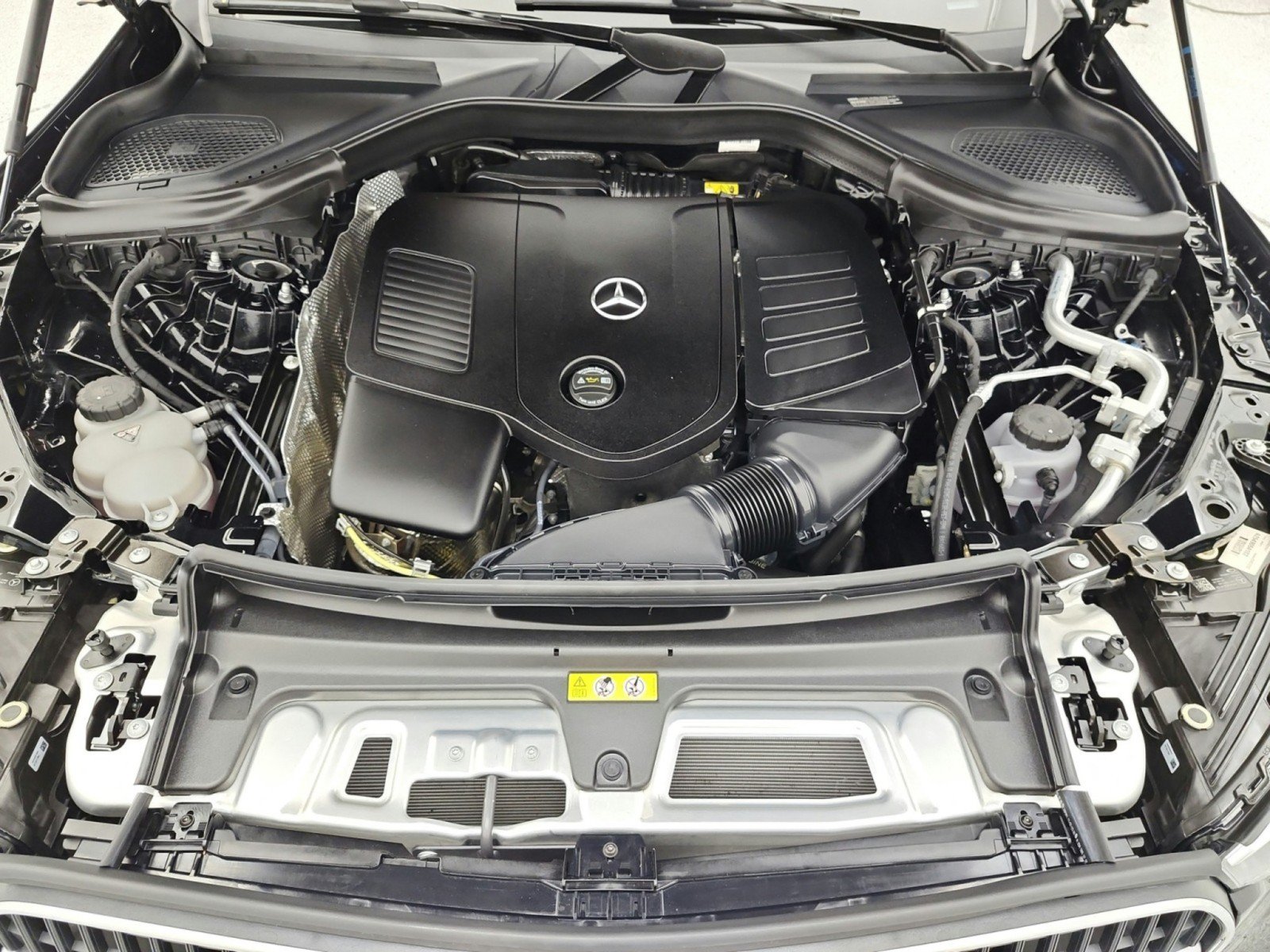 Certified 2026 Mercedes-Benz GLC 300 image 16
