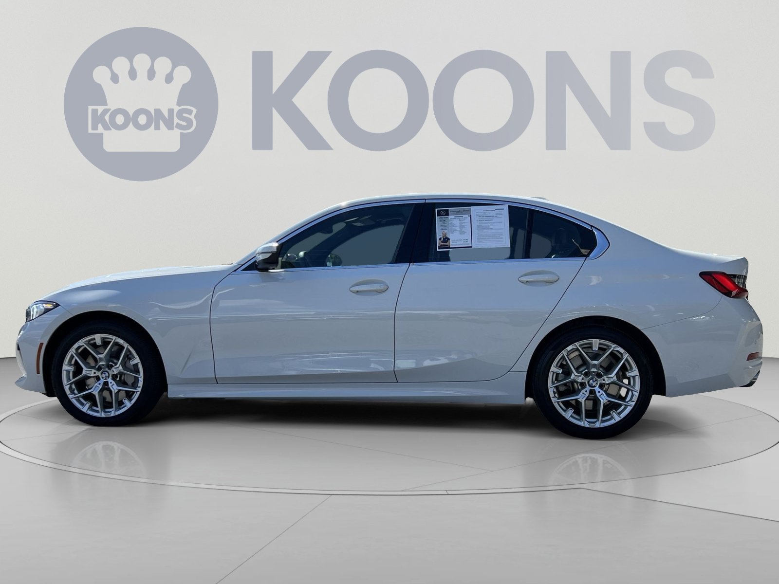 Used 2025 BMW 330i xDrive Sedan AWD/4WD image 7