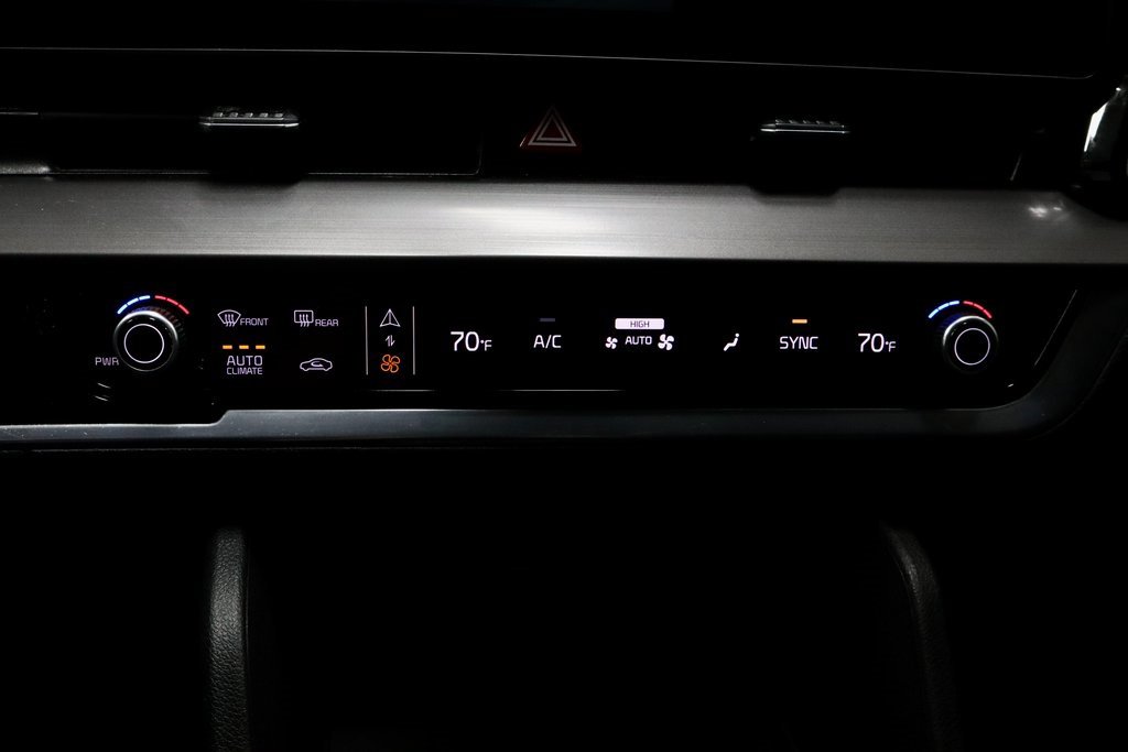 Used 2023 Kia Sportage EX image 31