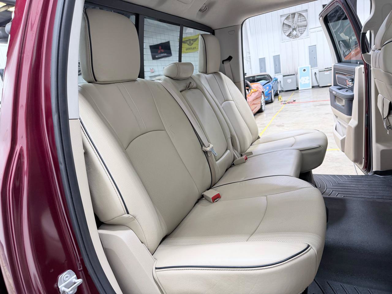 Used 2018 RAM 1500 Limited AWD/4WD image 37
