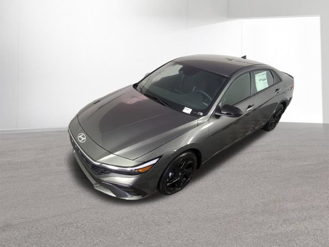 New 2026 Hyundai Elantra Sport FWD image 39