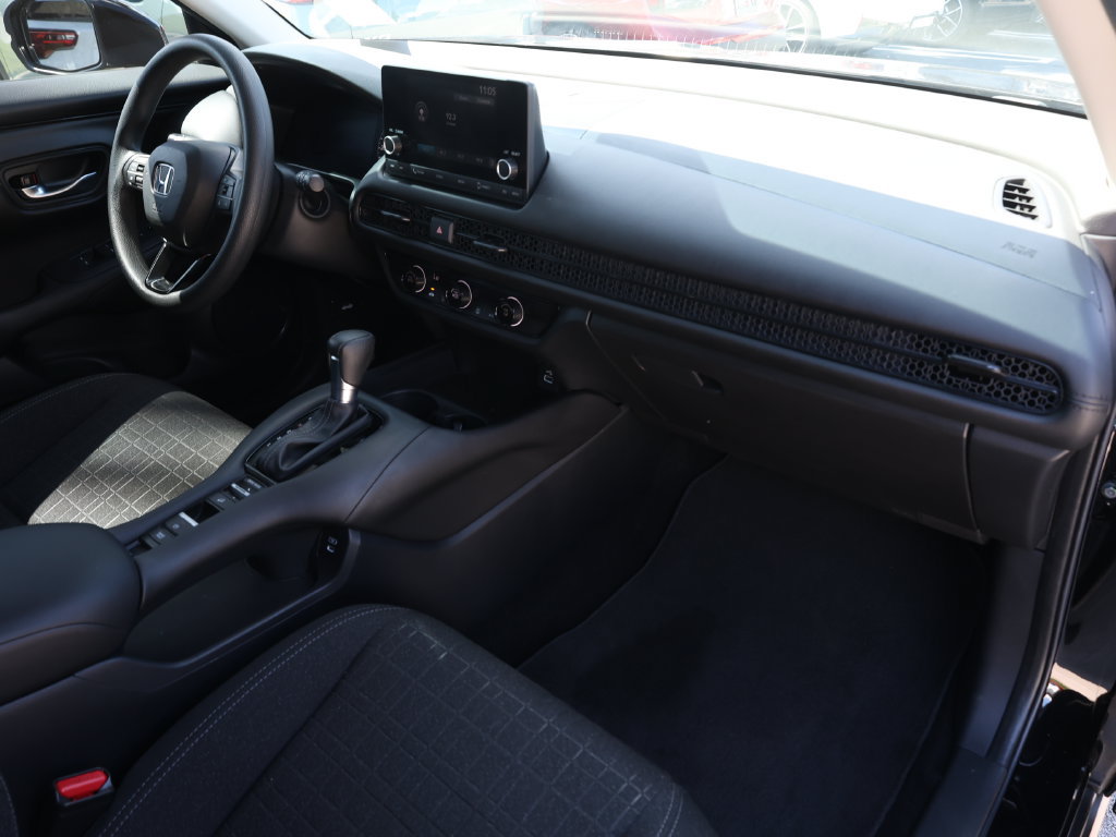 Used 2024 Honda HR-V LX image 17