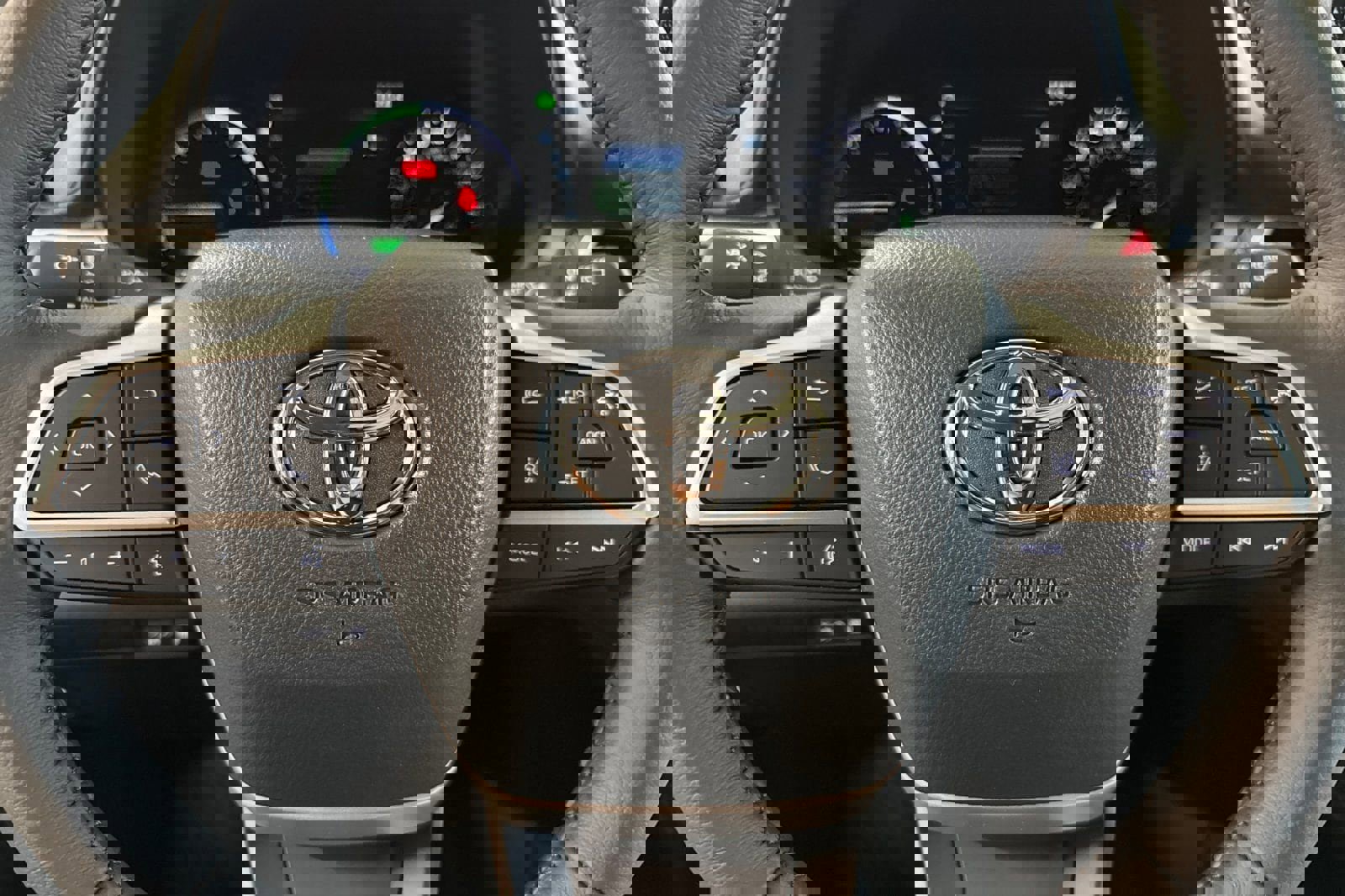 New 2026 Toyota Sienna XLE image 28