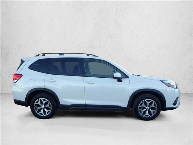 Certified 2023 Subaru Forester Premium image 5