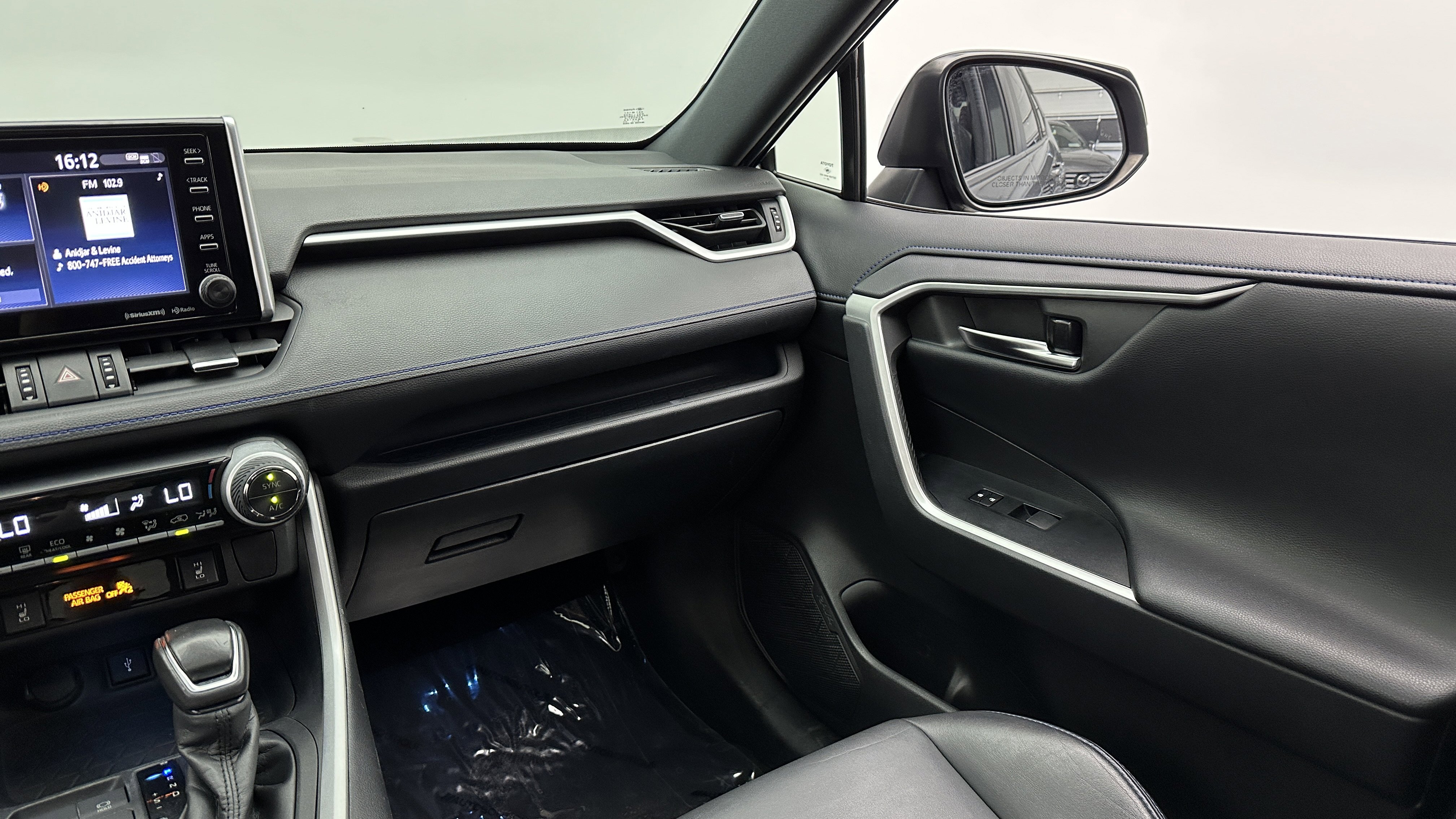 Used 2021 Toyota RAV4 XSE w/ XSE Grade Weather Package image 27