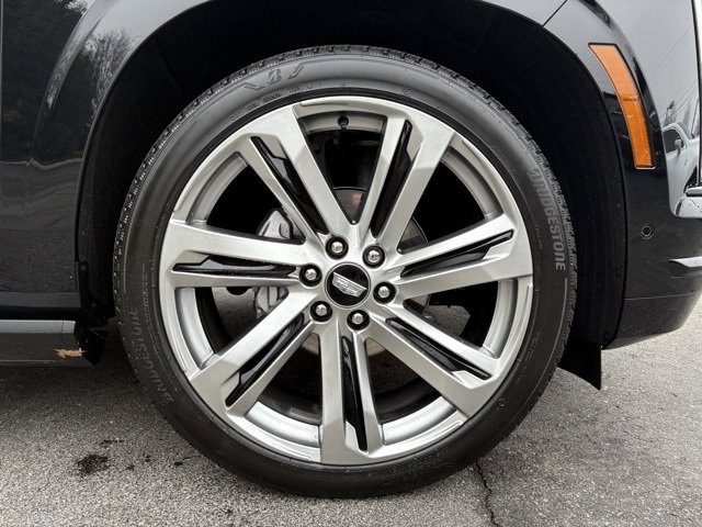 Used 2025 Cadillac Escalade Sport w/ Touring Package image 16