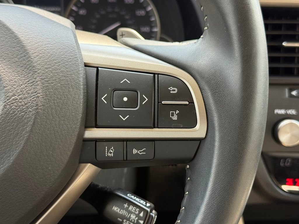 Used 2022 Lexus RX 450h AWD image 35