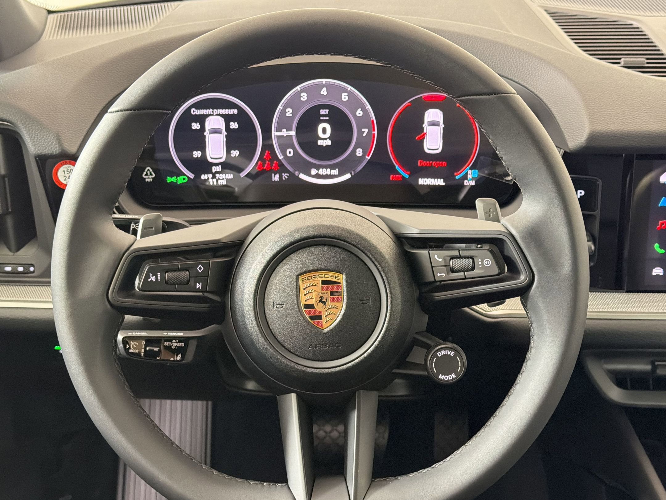 New 2026 Porsche Cayenne image 20