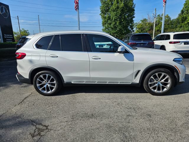 Used 2019 BMW X5 xDrive40i w/ Convenience Package AWD/4WD image 9