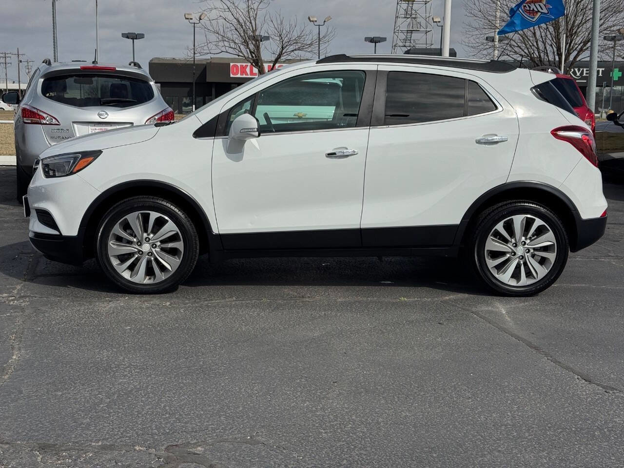 Used 2018 Buick Encore Preferred image 8
