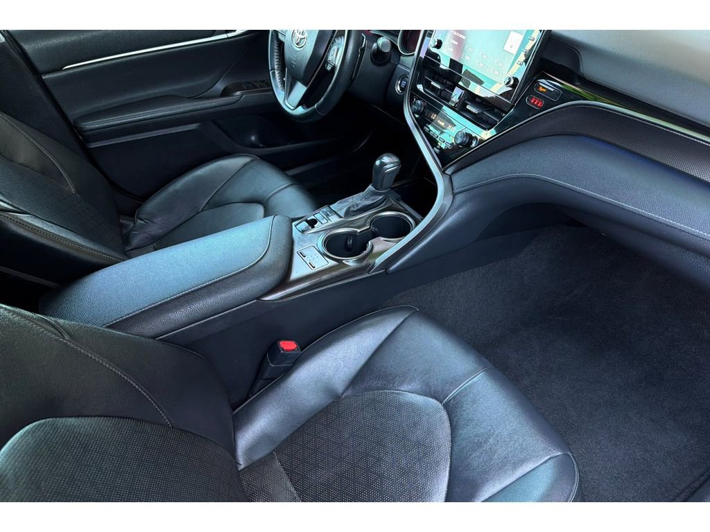 Certified 2021 Toyota Camry XSE FWD image 17