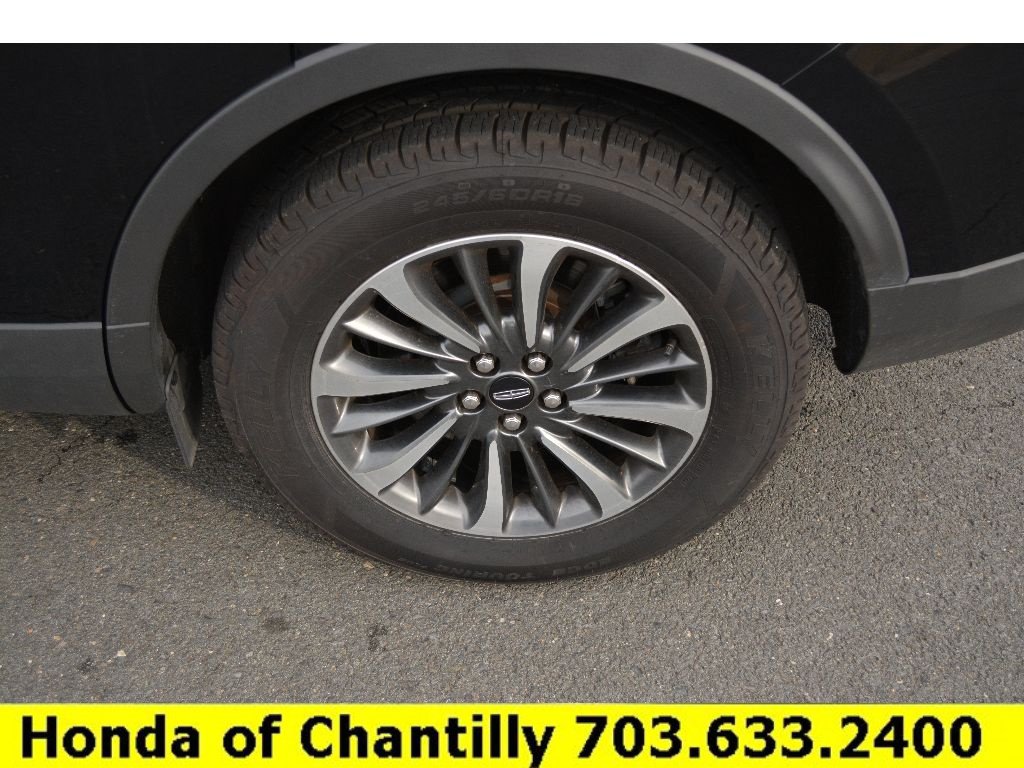 Used 2023 Lincoln Nautilus Reserve AWD/4WD image 40