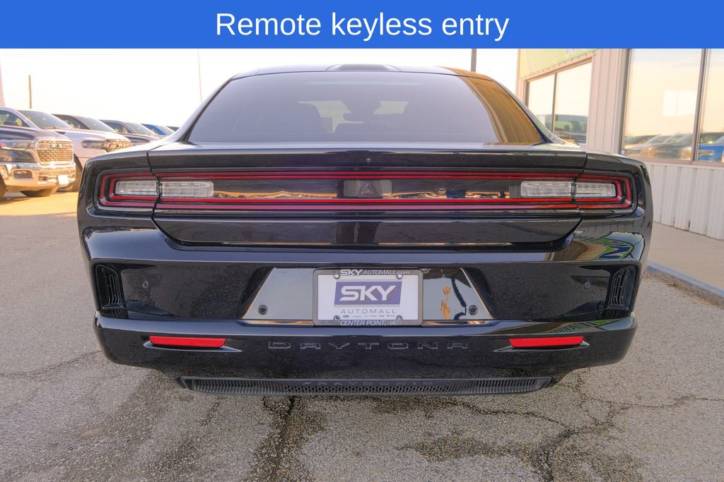 Used 2025 Dodge Charger R/T w/ Quick Order Package 25M R/T image 6