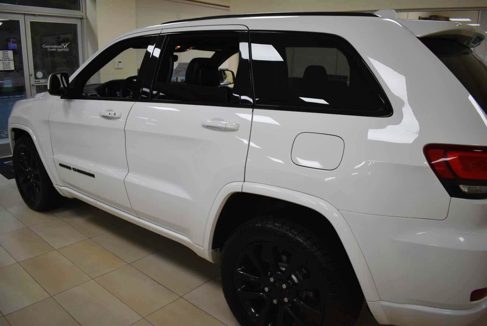 Used 2019 Jeep Grand Cherokee Altitude AWD/4WD image 60