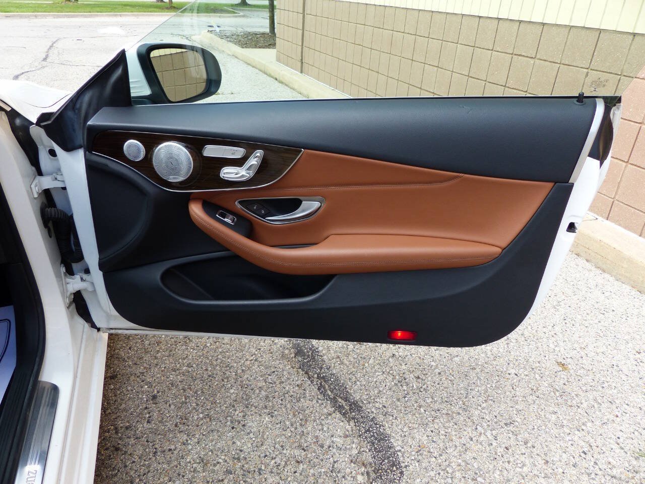 Used 2019 Mercedes-Benz C 300 Coupe image 39