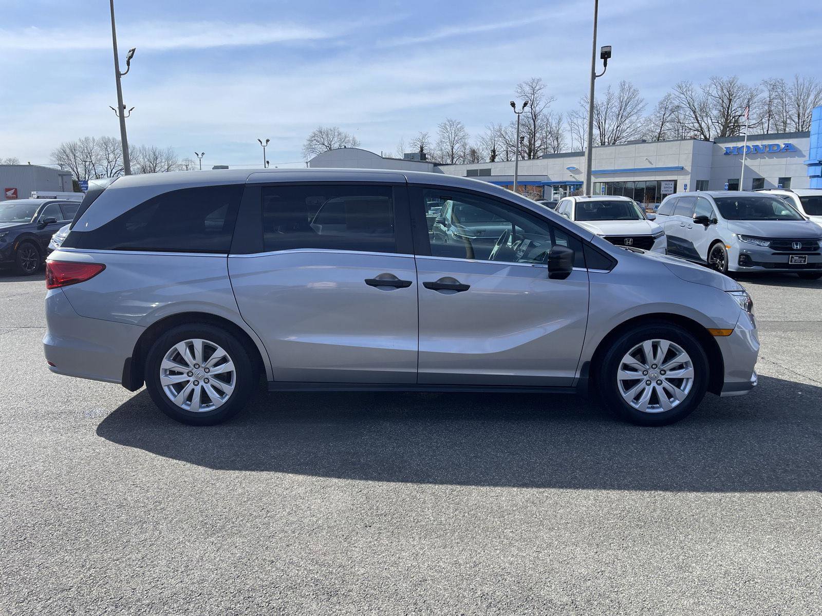 Used 2018 Honda Odyssey LX image 20