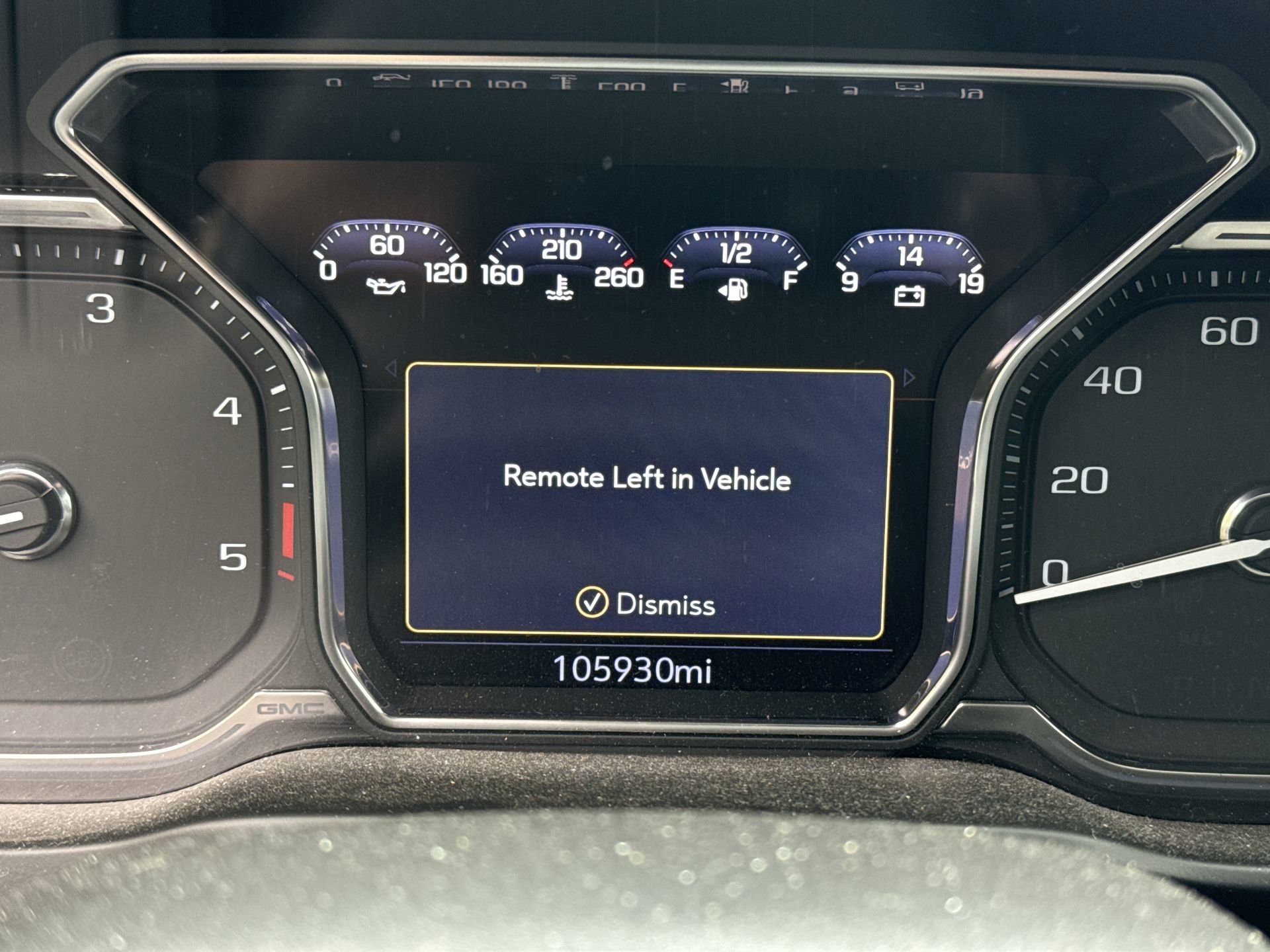 Used 2020 GMC Sierra 2500 AT4 w/ AT4 Premium Package AWD/4WD image 9