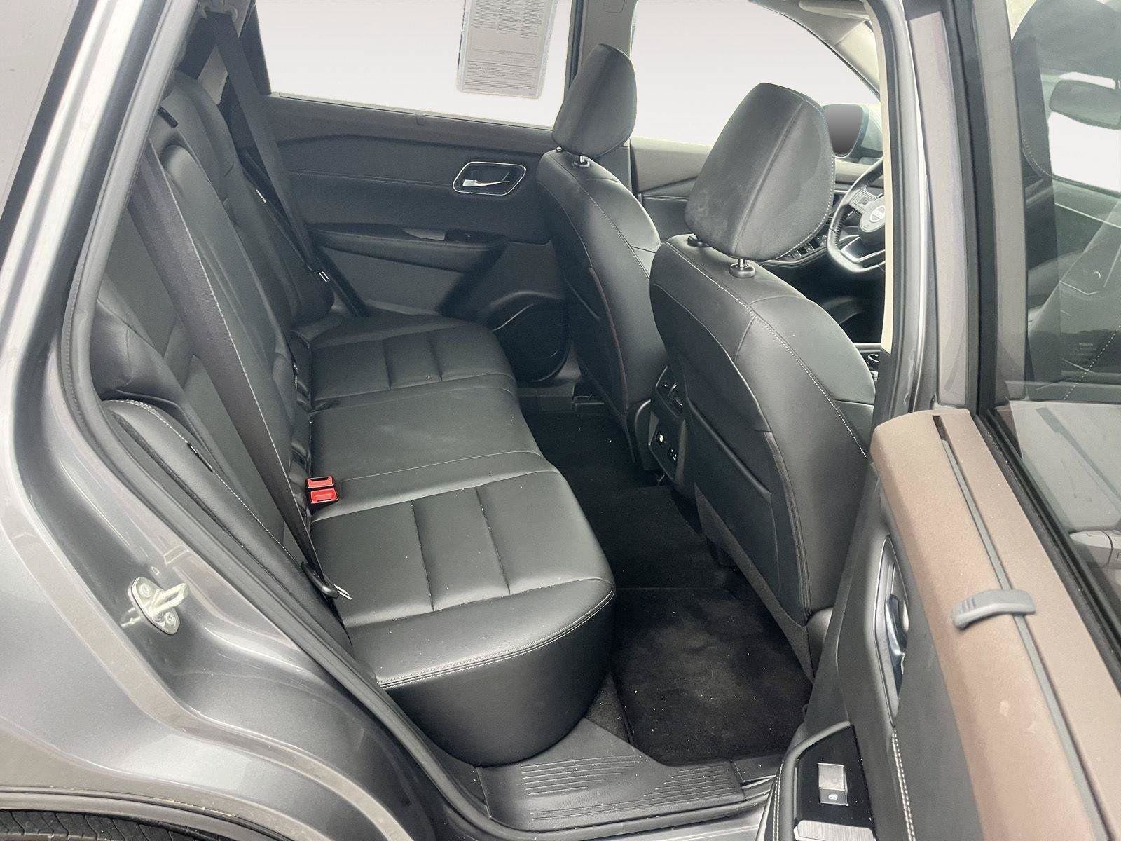 Used 2021 Nissan Rogue SL AWD/4WD image 22