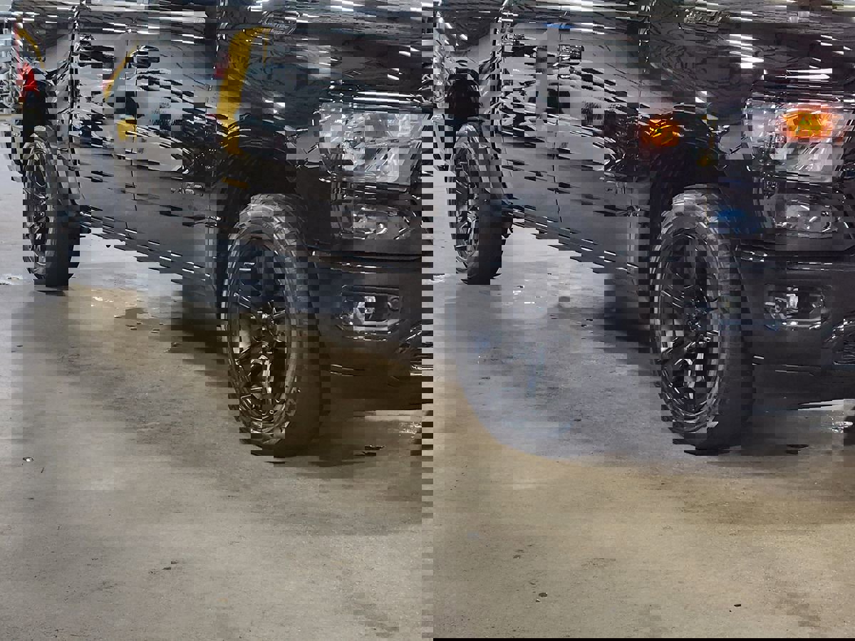 Used 2021 RAM 1500 Lone Star image 16