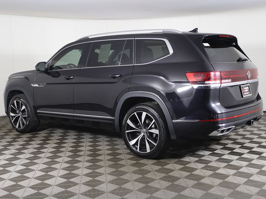 Used 2024 Volkswagen Atlas SEL Premium R-Line AWD/4WD image 12