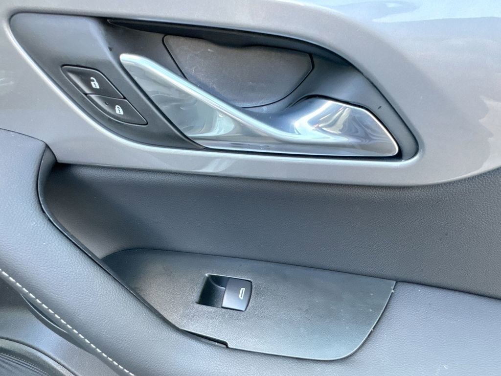 New 2026 Chevrolet Blazer LT image 32