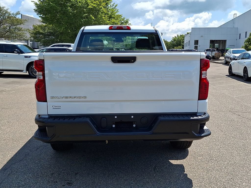 Used 2026 Chevrolet Silverado 1500 W/T AWD/4WD image 8