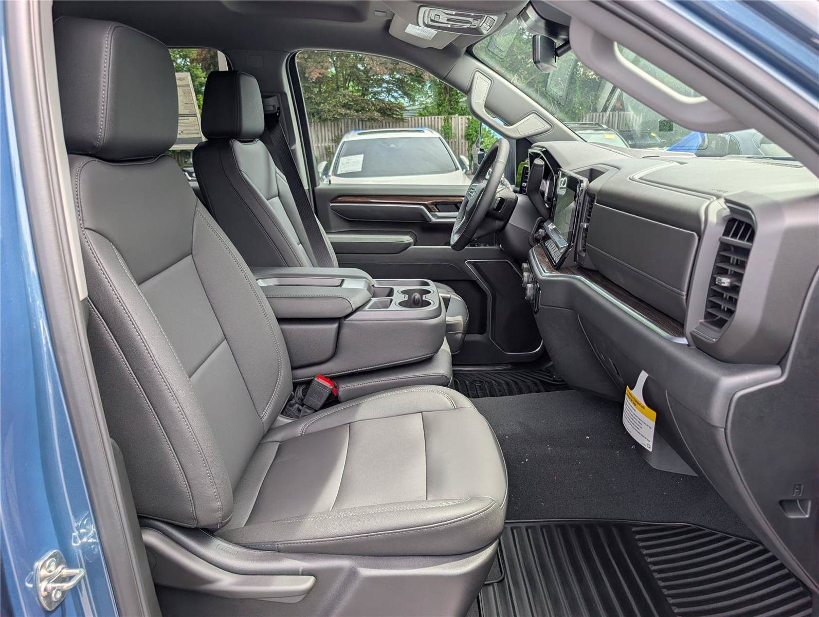 New 2026 Chevrolet Silverado 2500 LT w/ Trail Boss Package AWD/4WD image 10