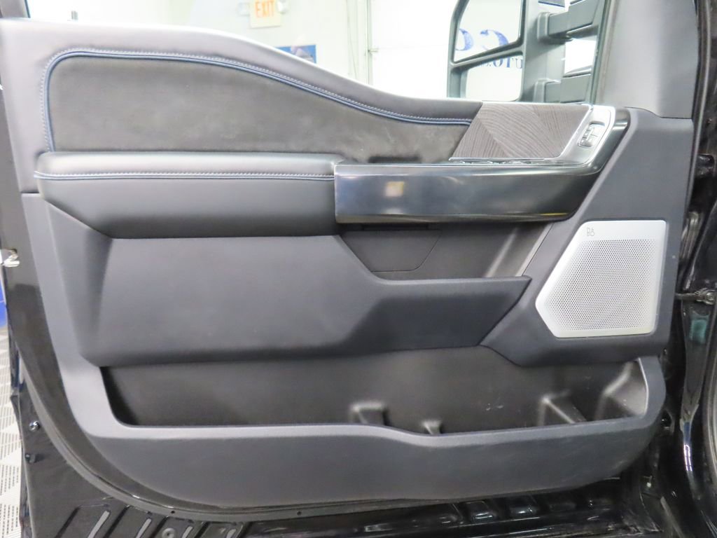 Used 2025 Ford F450 Platinum AWD/4WD image 75