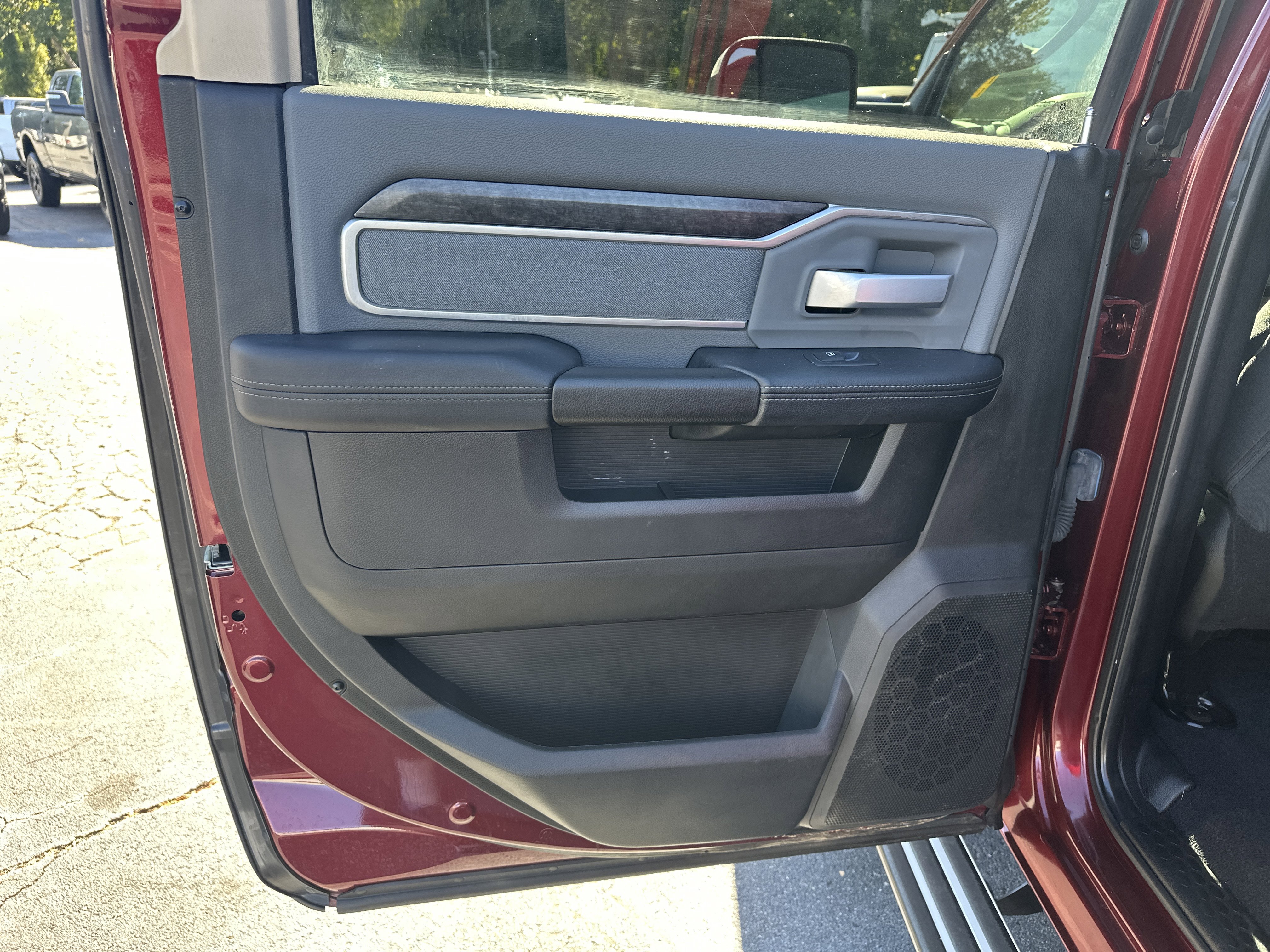 Used 2019 RAM 2500 Big Horn image 25