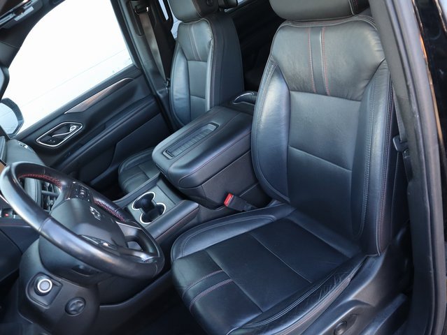 Used 2021 Chevrolet Suburban RST w/ Luxury Package image 26