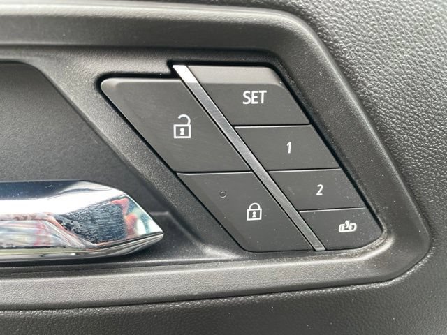 Used 2026 GMC Canyon Denali AWD/4WD image 14