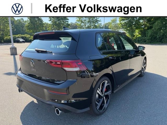 New 2026 Volkswagen GTI SE FWD image 5