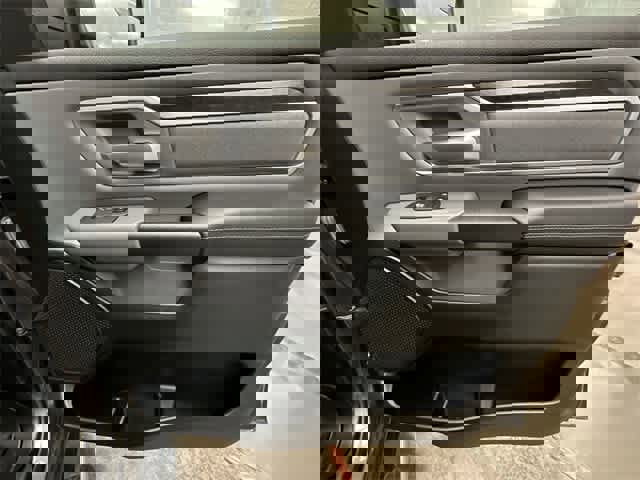 Used 2021 RAM 1500 Big Horn image 22